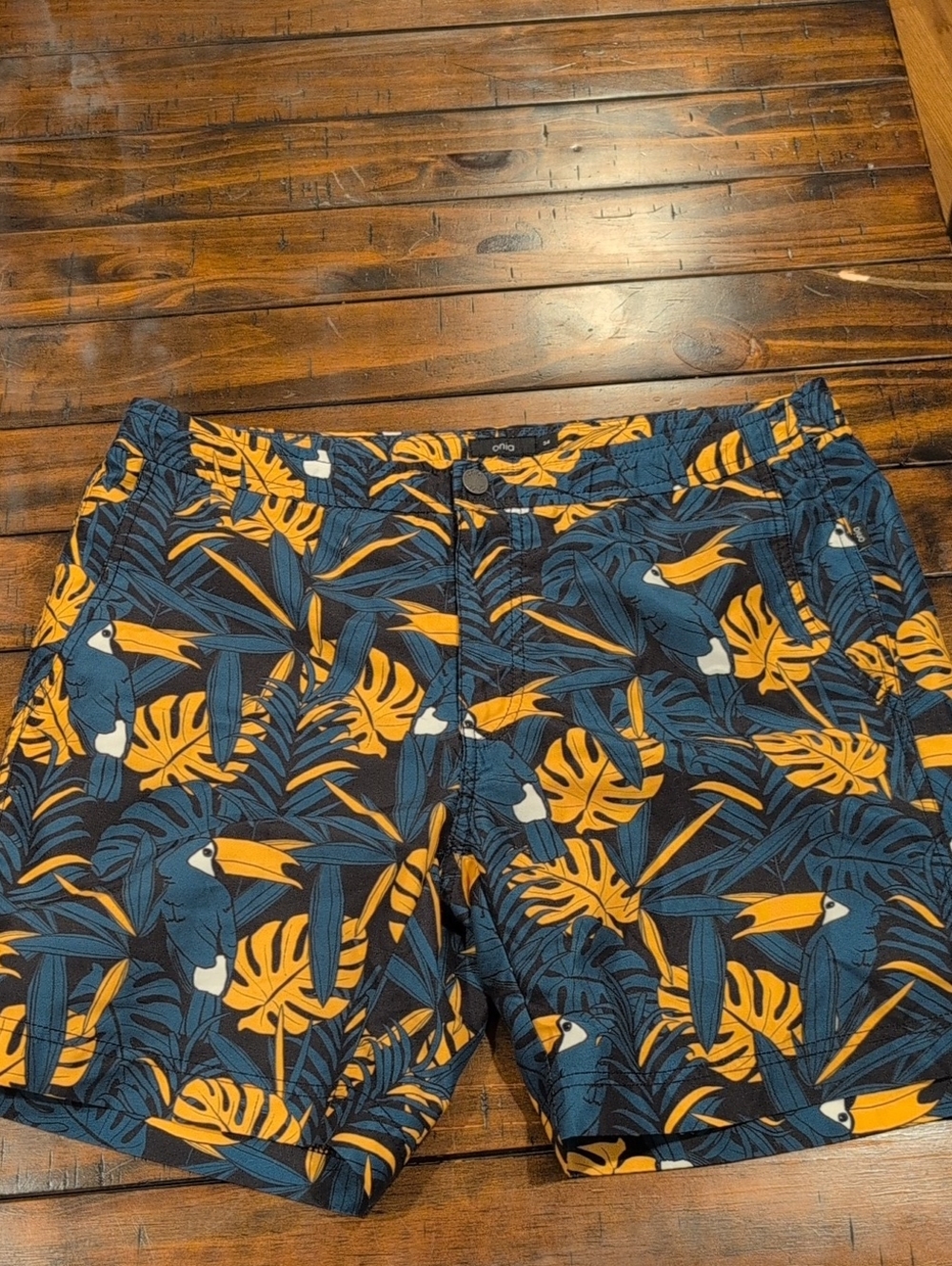 Onia Calder Tropical Tucan Swim Trunks 7" Lined